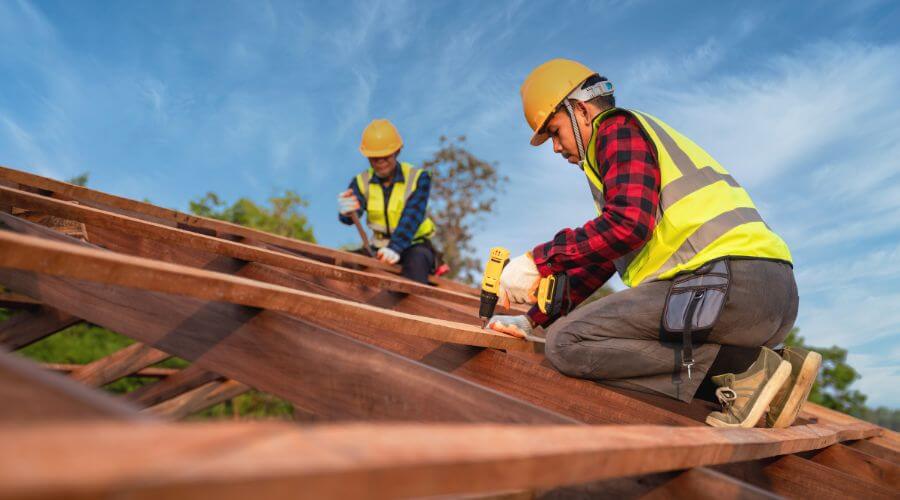 Professional Flat Roofing Installation services in Colmesneil, TX